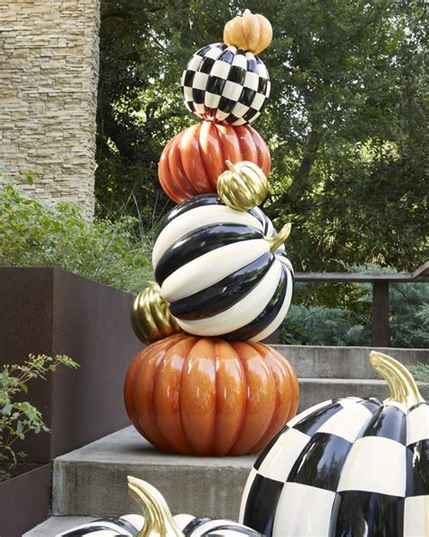 You'll Go Crazy Over These 5 Fashion Inspired Pumpkins